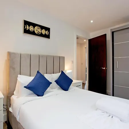 Imperial Liverpool Street Apartments London Exterior photo