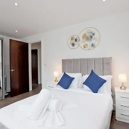 Imperial Liverpool Street Apartments London Exterior photo