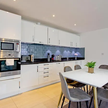 Imperial Liverpool Street Apartments London Exterior photo